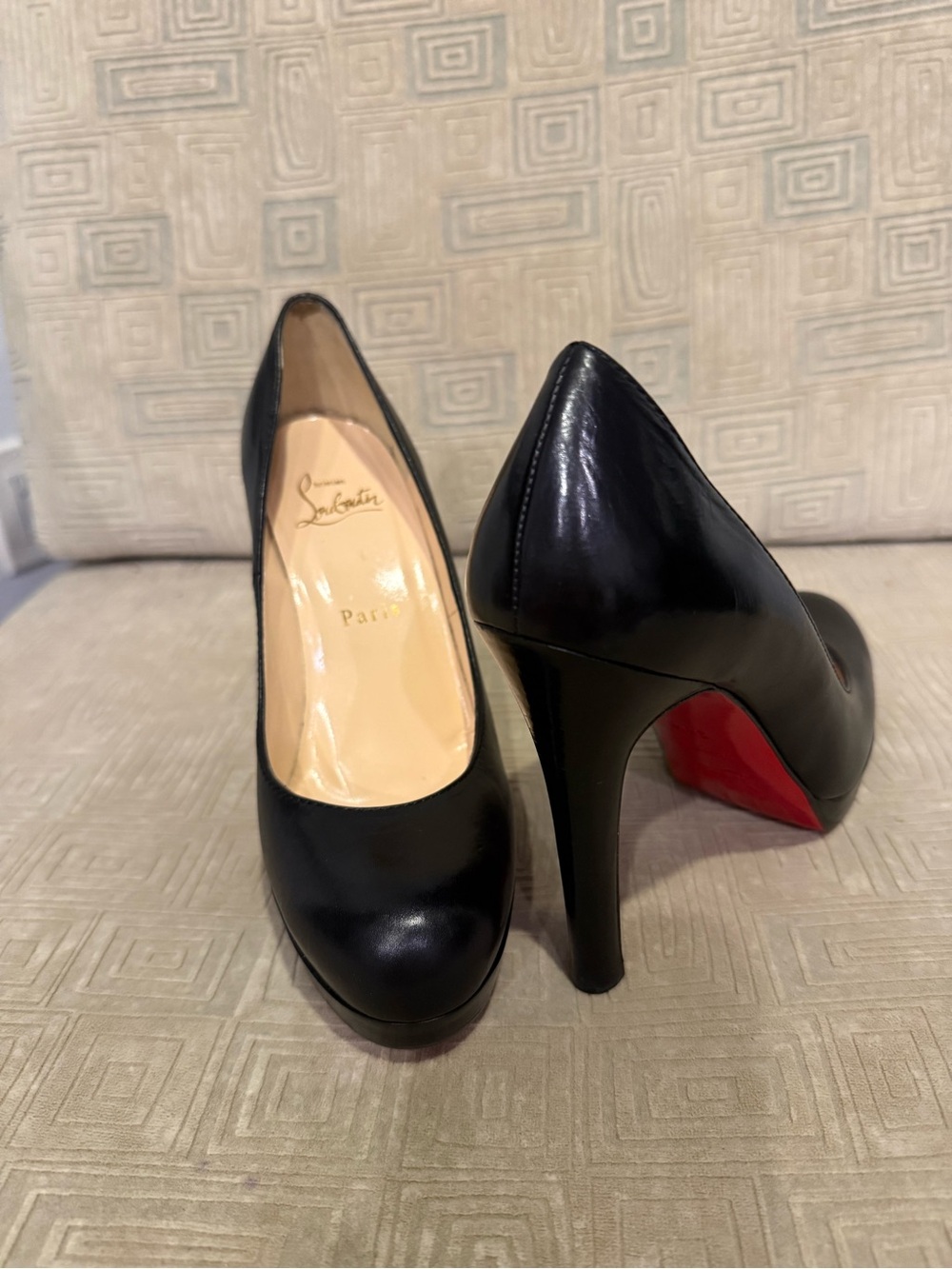 Christian Louboutin Black Leather Fifi (Simple Pump)